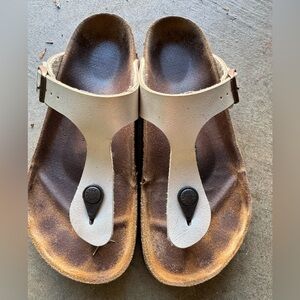 Birkenstock gizeh women’s sandals - size 36 (women’s 6)